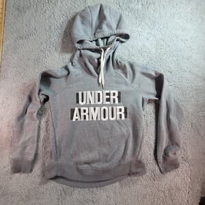 Under Armour Hoodie XS‎ LOOSE